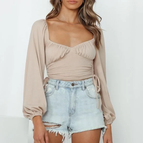 Hello Molly Top - Picture 1 of 5